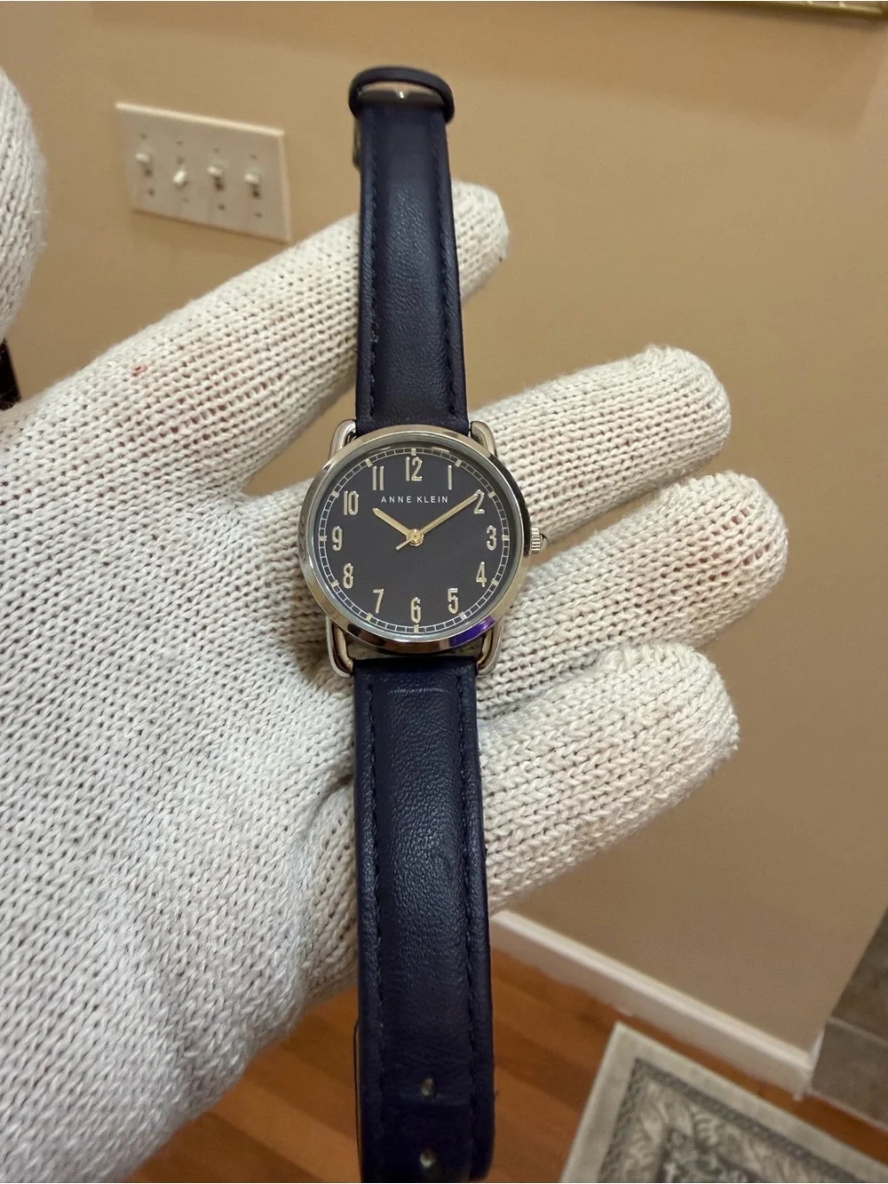 Anne Klein very good